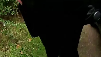 גבר לא מגולח פורנו נשים מבוגרות מוצצות לצפיה חינם דפק רקדן חזה באולם וסיים.