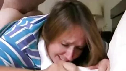 אנאלי יפה עם סרטים לצפייה ישירה פורנו נפיחות צעירה.