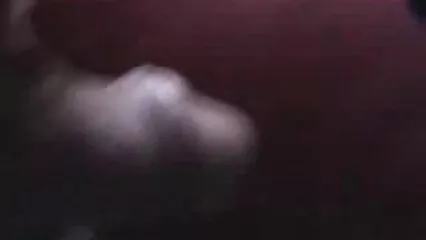 אסייתי חמוד מוצץ באופן פעיל את איבר מינו הדק של בחור סקס לצפייה חינם וקופץ עליו.