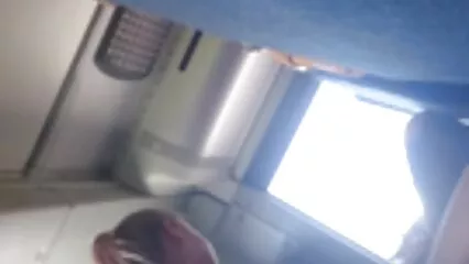 הגברים קרעו היטב את היופי ומילאו את הזונה סרטי סקס חינם לצפייה בזרע סמיך.
