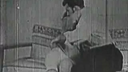 אמא שרפה את בנה החורג לסקס עם תחתונים ונאלצה לזיין את אמה סרטי סקס לצפייה חינם החורגת.