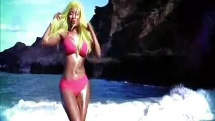 לבחור הצעיר פורנו לצפייה חינם לא היה אכפת לזיין זונה זקנה בגרביים.