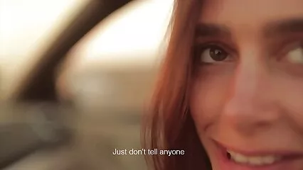 נסיך הכתר שישב על כס סקסלצפייה המלכות דפק רוזנת בוגרת חזה.